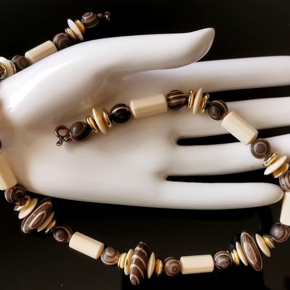 3 for $15/Vintage 1980's plastic beaded & disk necklace - Picture 2 of 4